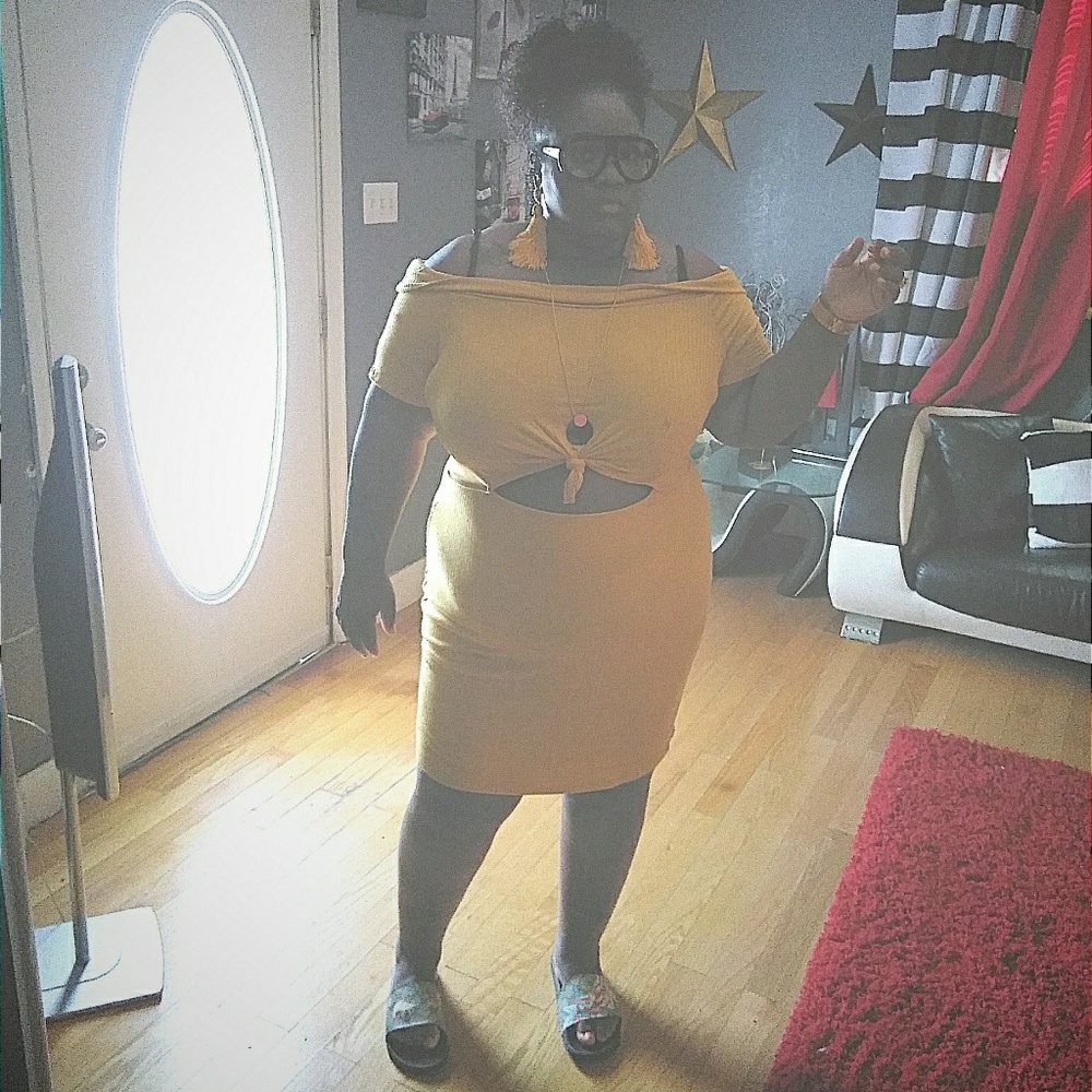 Plus size yellow dress